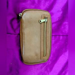Brown large wallet, in great condition.
